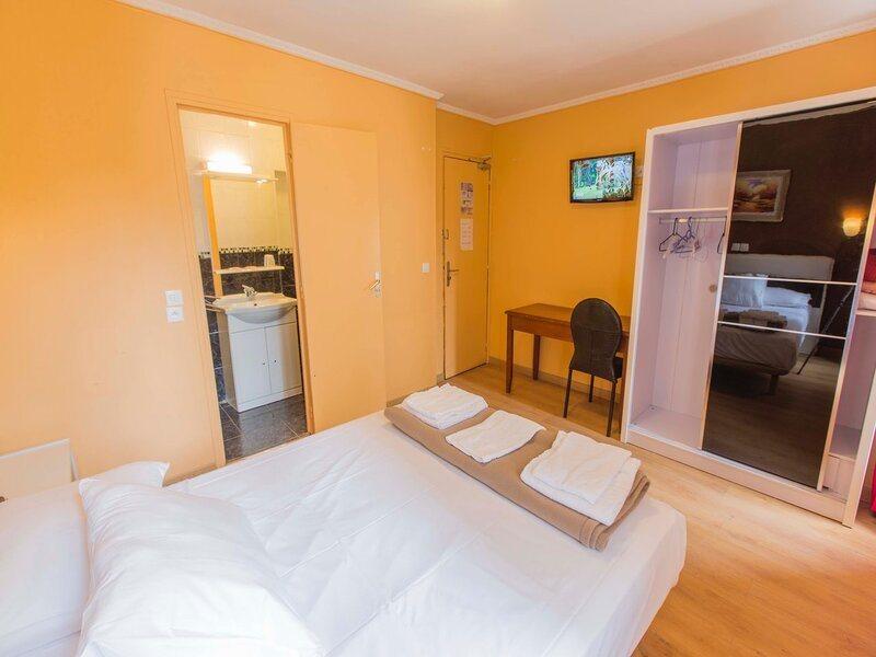 Hipotel Paris Gambetta Republique Zewnętrze zdjęcie