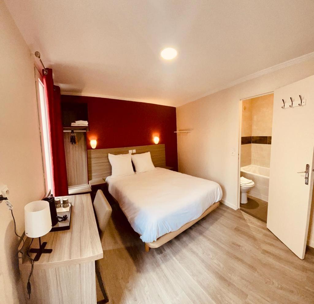 Hipotel Paris Gambetta Republique Zewnętrze zdjęcie