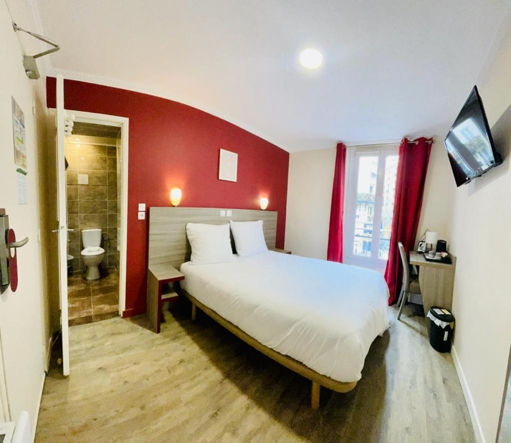 Hipotel Paris Gambetta Republique Zewnętrze zdjęcie